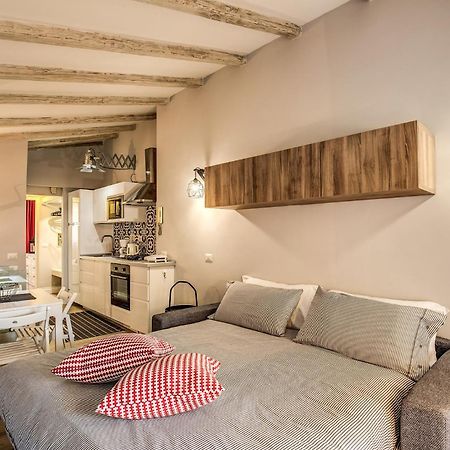 Attic With Terrace By Trevi Fountain Apartamento Roma Exterior foto