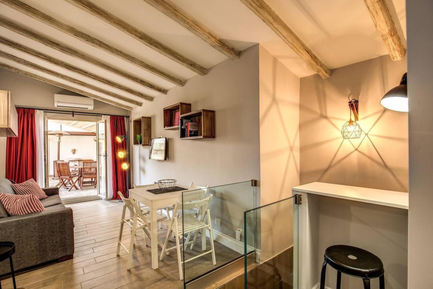 Attic With Terrace By Trevi Fountain Apartamento Roma Exterior foto