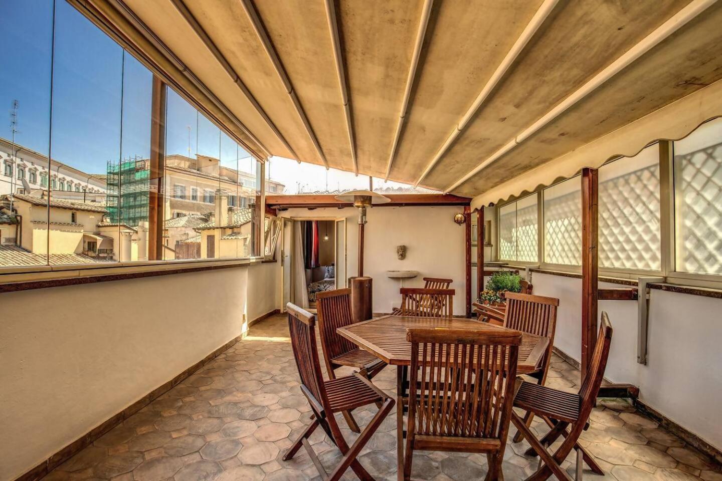 Attic With Terrace By Trevi Fountain Apartamento Roma Exterior foto