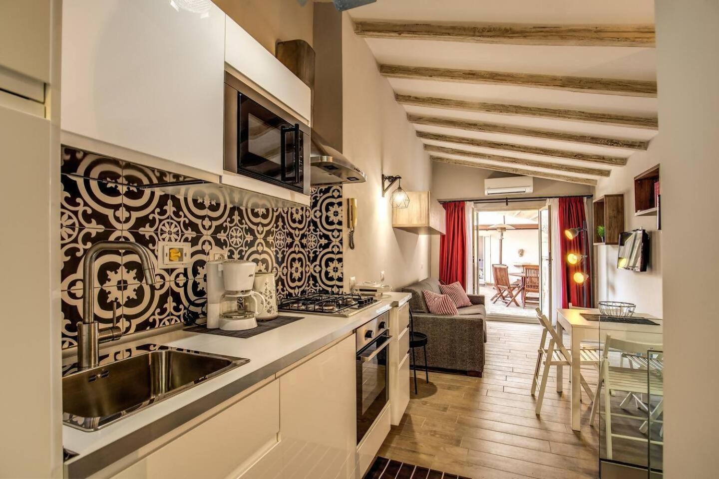 Attic With Terrace By Trevi Fountain Apartamento Roma Exterior foto