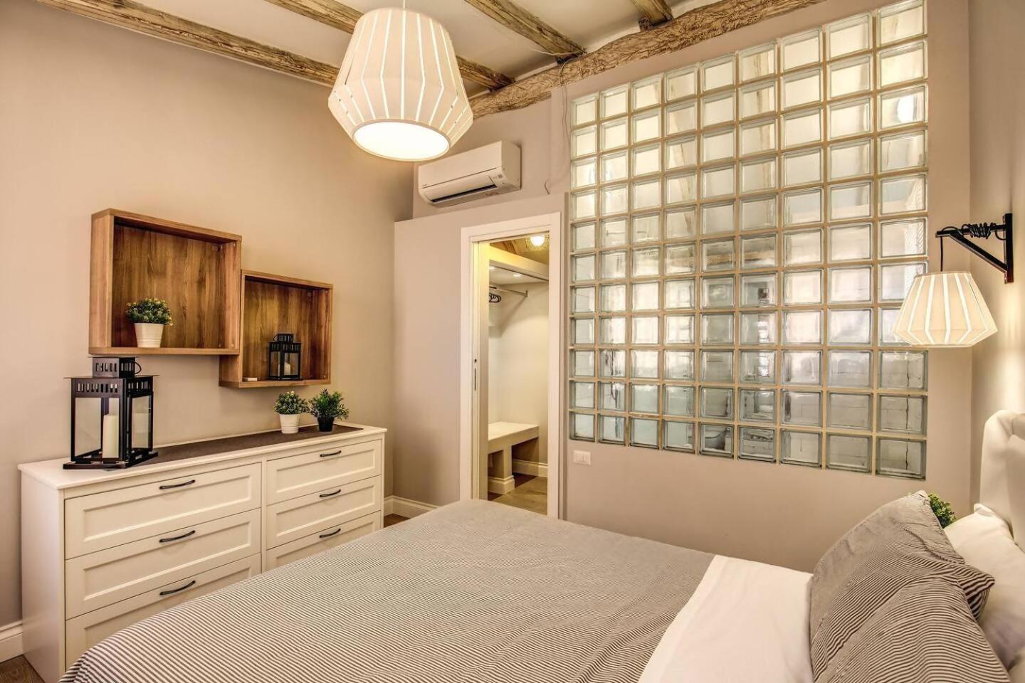 Attic With Terrace By Trevi Fountain Apartamento Roma Exterior foto