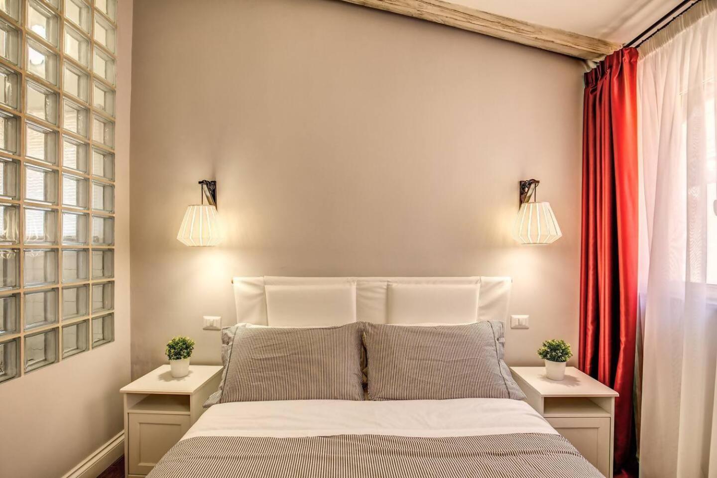 Attic With Terrace By Trevi Fountain Apartamento Roma Exterior foto