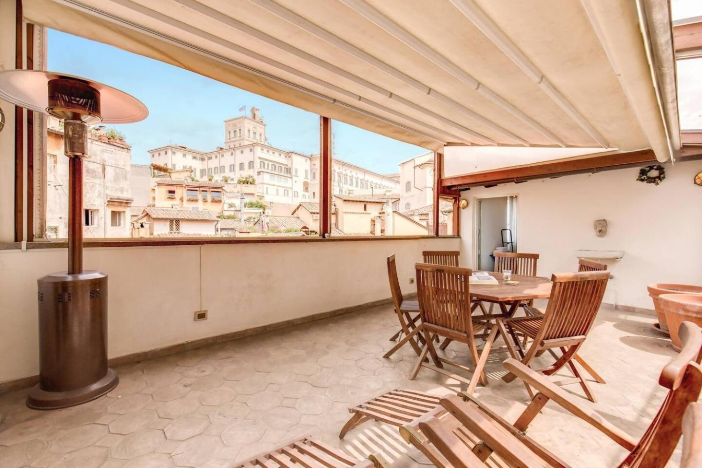 Attic With Terrace By Trevi Fountain Apartamento Roma Exterior foto